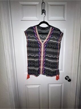 THML (Anthropologie) Black Boho Sleeveless Blouse with Pink and Coral Trim